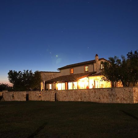 Agriturismo Lupo Cerrino Тарквиния Экстерьер фото