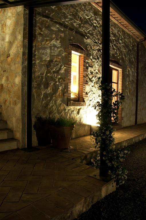 Agriturismo Lupo Cerrino Тарквиния Экстерьер фото