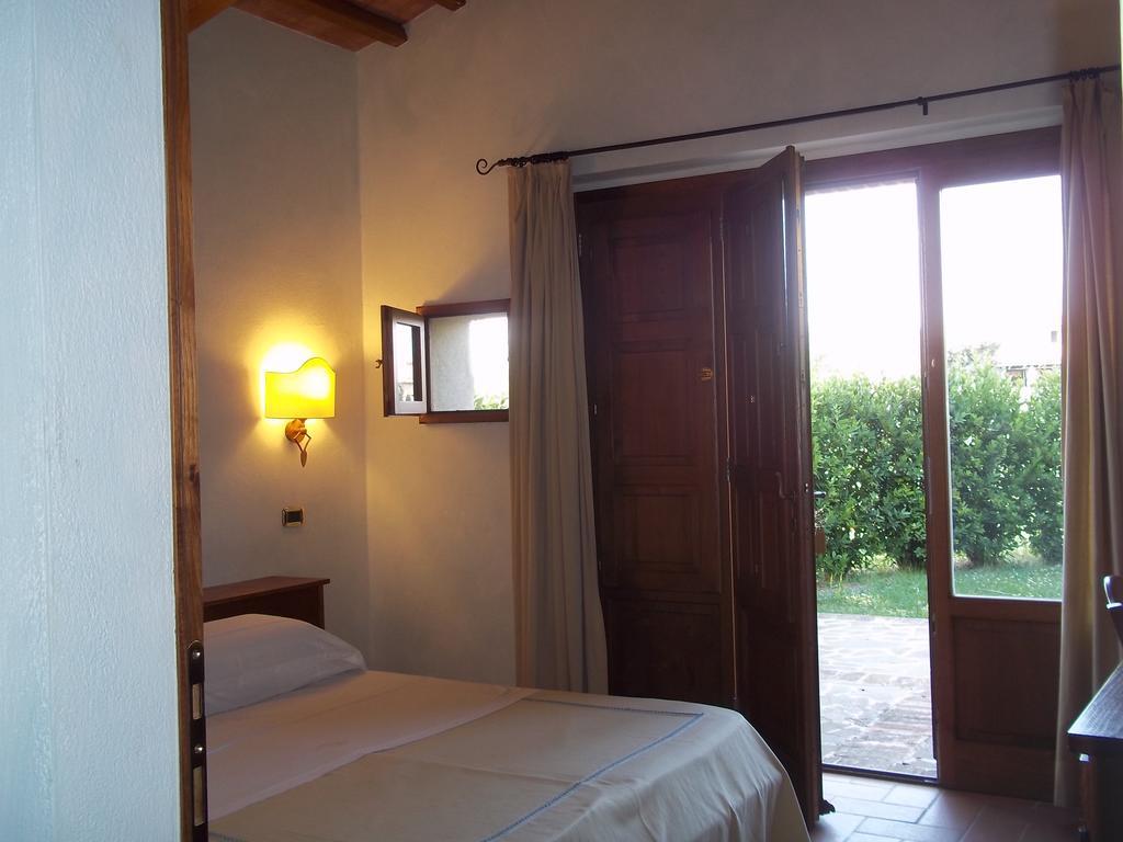 Agriturismo Lupo Cerrino Тарквиния Номер фото
