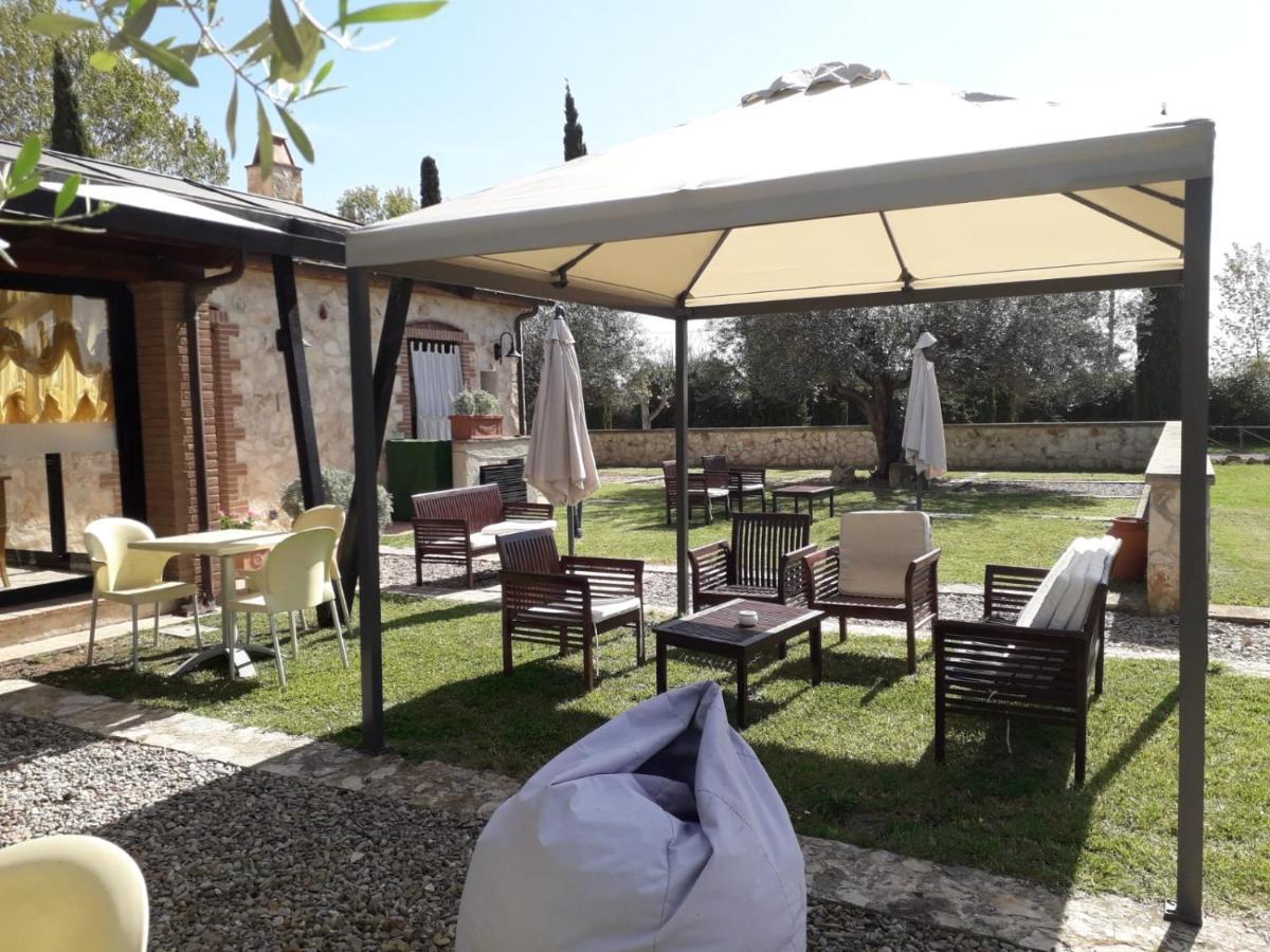 Agriturismo Lupo Cerrino Тарквиния Экстерьер фото